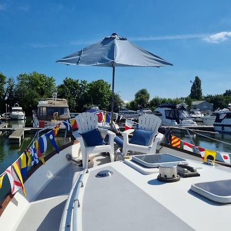 Hotel Traditional Boat Thorpe  Exteriér fotografie