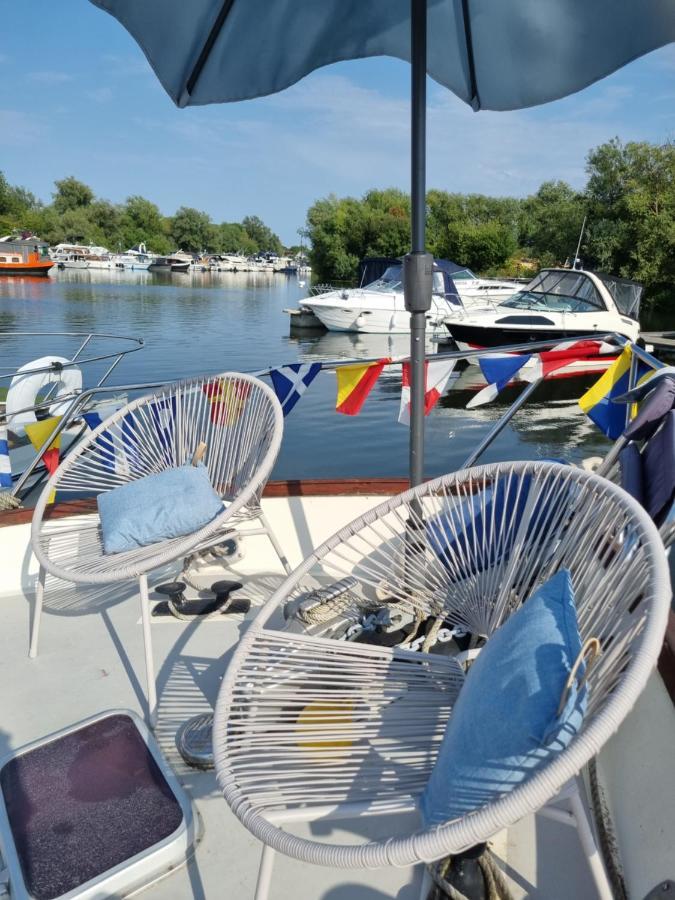 Hotel Traditional Boat Thorpe  Exteriér fotografie